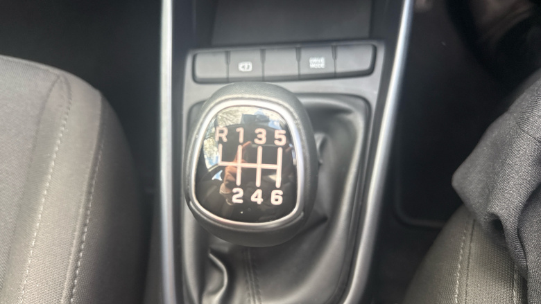 Hyundai i20 1.0T GDi Advance [Nav] 5dr Petrol Hatchback